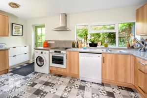 Photo 16- click for photo gallery